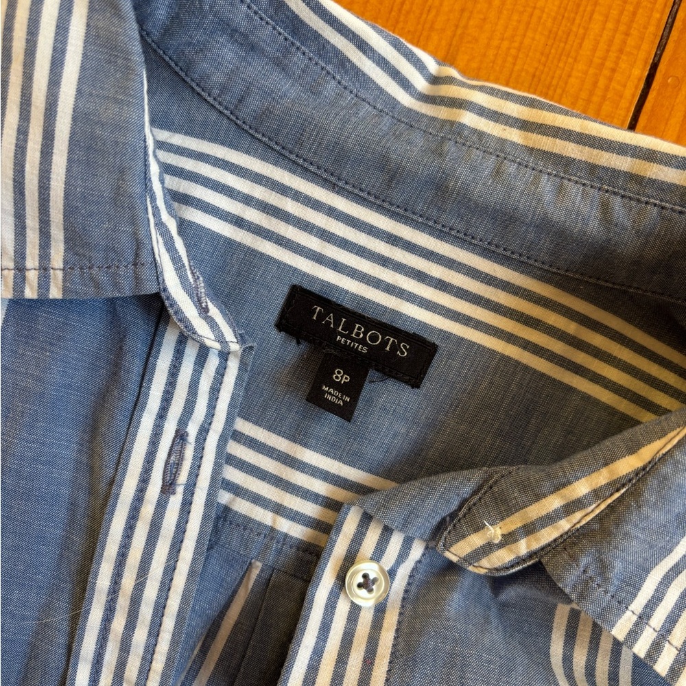 Talbots button up blouse 100% cotton